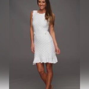 Lilly Pulitzer Dress Womens Small Resort White Crochet Knit Villa Sweater Dress.